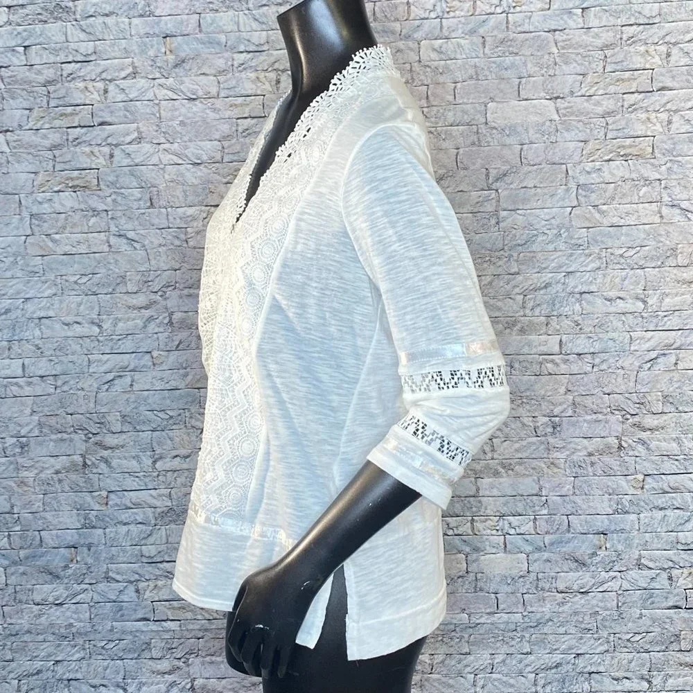H Hannah Pull Over Blouse - Picture 4 of 6